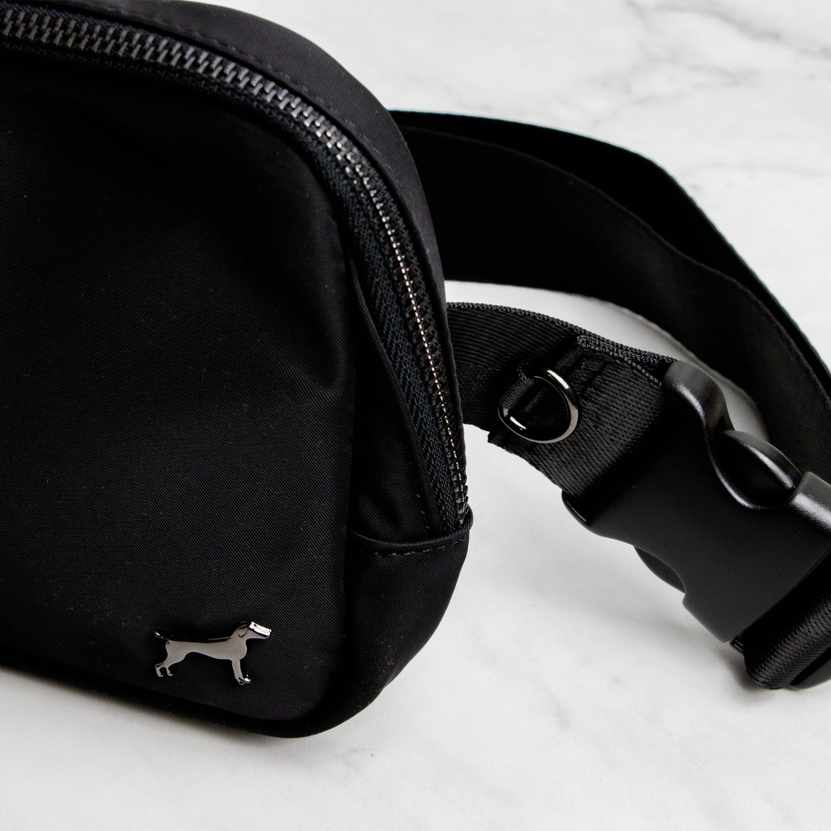 Pastaigu soma (melna)